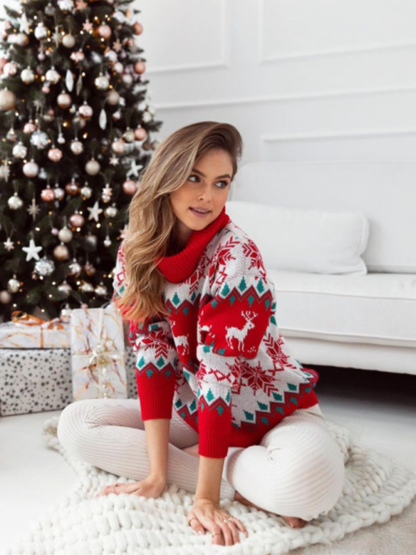 Women’s Stylish Baggy Knit Christmas Sweater With Tall Folded Turtleneck