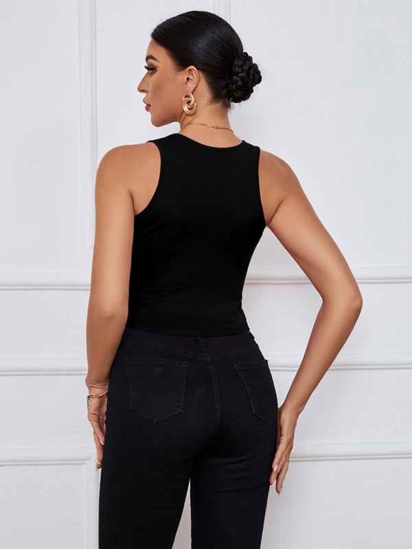 Women's Solid Color Knit Y-neckline Cropped Henley Tank Top